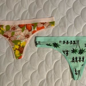 tropical / hawaiian print aerie thong